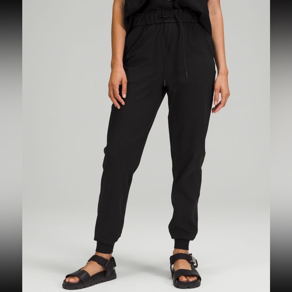 Lululemon Stretch High Rise Jogger *Full Length - Picture 1 of 7